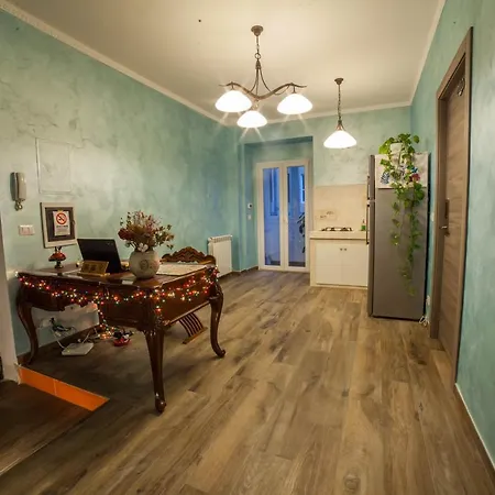 Iris Bed & Breakfast 3*