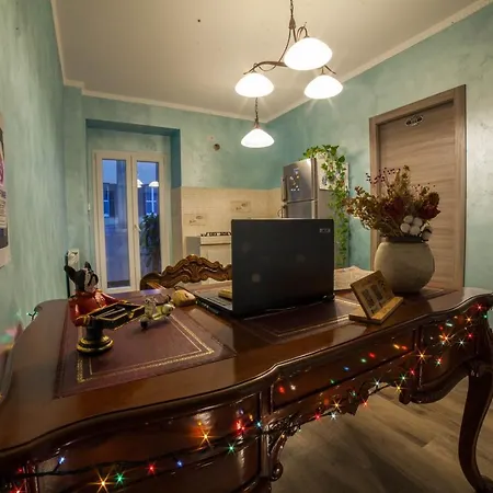 Iris Bed & Breakfast 4*